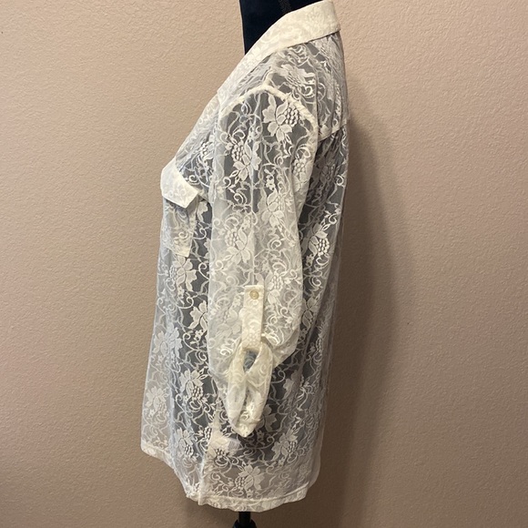 White Lace Button Down Top Layer - Picture 3 of 8